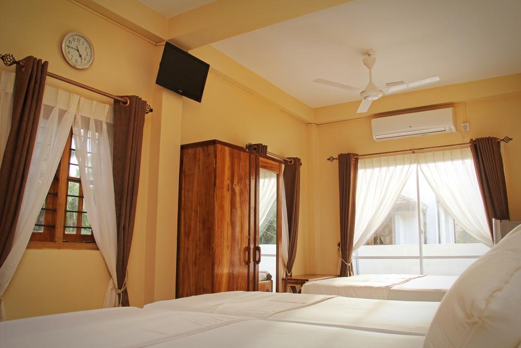 Bluewater Beach Resort ตรินโคมาลี ห้อง รูปภาพ