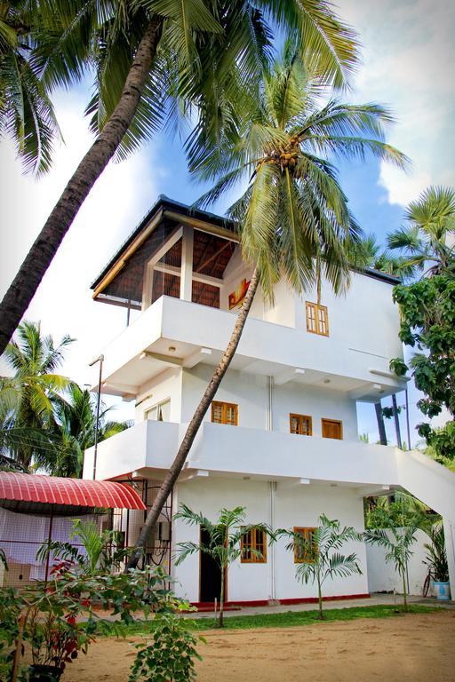 Bluewater Beach Resort ตรินโคมาลี ห้อง รูปภาพ